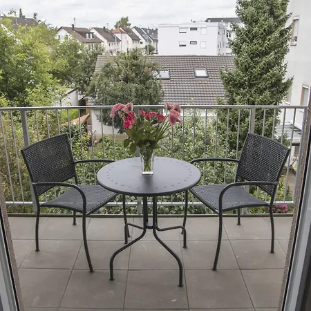 Hayta Stuttgart Airport Messe Hotel 3*