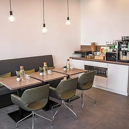 Hayta Stuttgart Airport Messe 3*