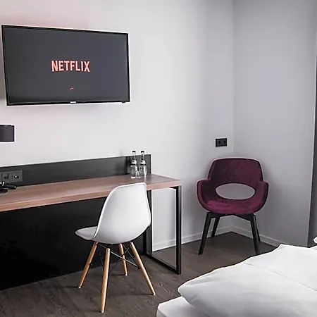 Hotel Hayta Stuttgart Airport Messe 3*