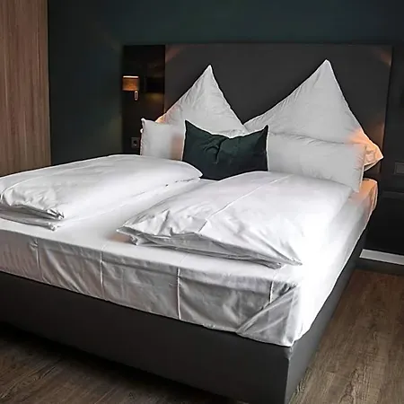 Hayta Stuttgart Airport Messe 3* Filderstadt
