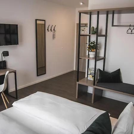 Hayta Stuttgart Airport Messe Hotel 3*