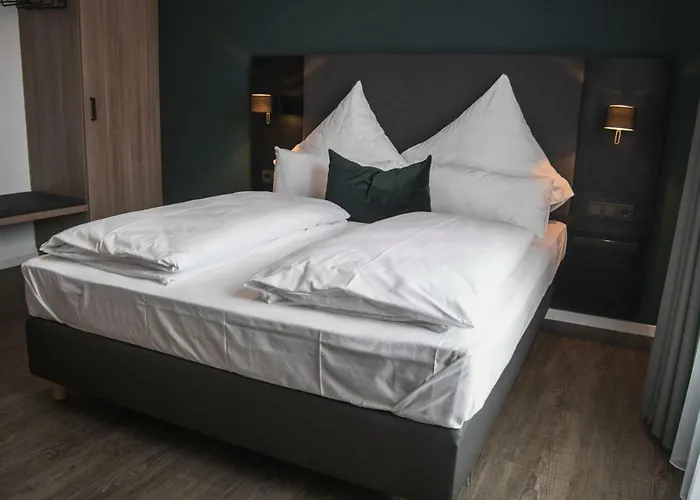 Hotel Hayta Stuttgart Airport Messe 3*